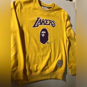 Bape lakers crewneck sweater size medium